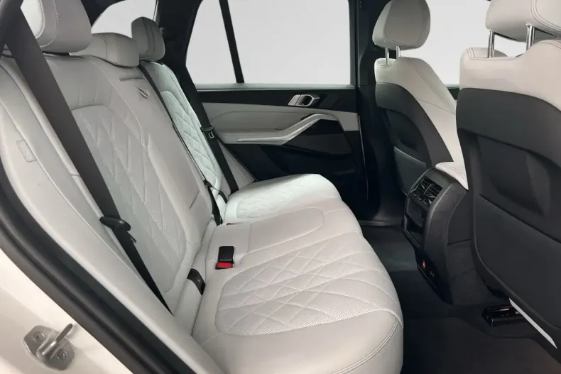 BMW X5 din 2023 cu 11.973 km - oferta BMW125892 - foto 8