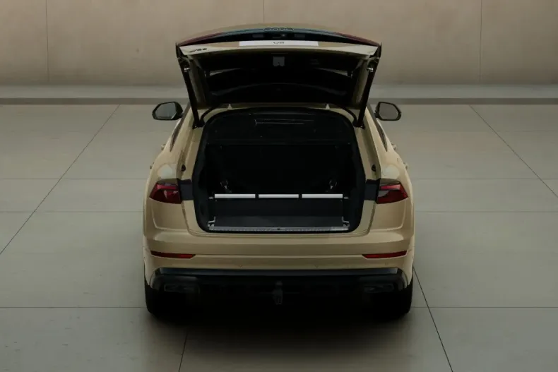 Audi Q8 din 2023 cu 15.963 km - oferta AUD125894 - foto 24