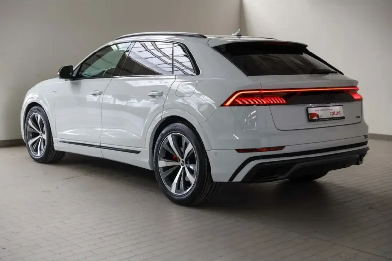 Audi Q8 din 2021 cu 45.400 km - oferta AUD125897 - foto 2