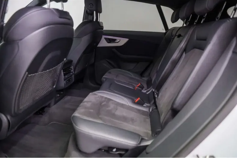 Audi Q8 din 2021 cu 45.400 km - oferta AUD125897 - foto 10