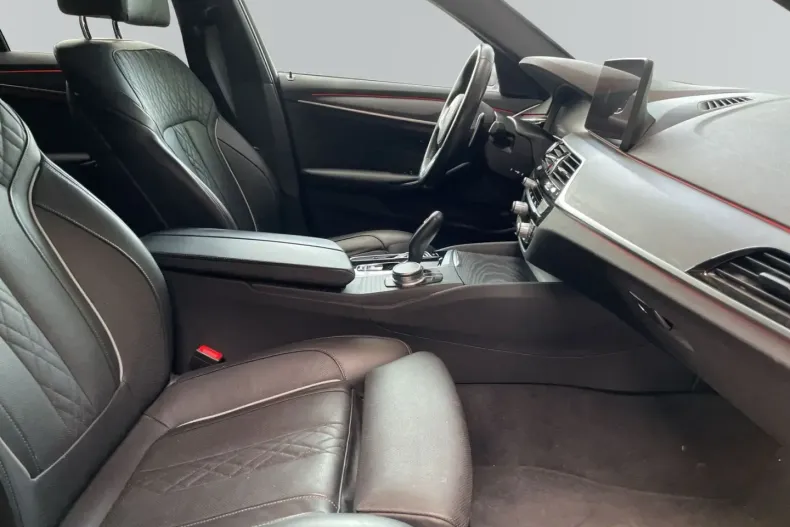 BMW 520 din 2021 cu 54.000 km - oferta BMW125900 - foto 11