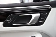 Porsche Macan din 2022 cu 26.300 km - oferta POR125901 - foto 17