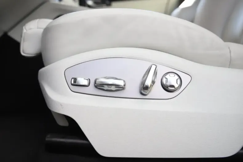 Porsche Macan din 2022 cu 26.300 km - oferta POR125901 - foto 19