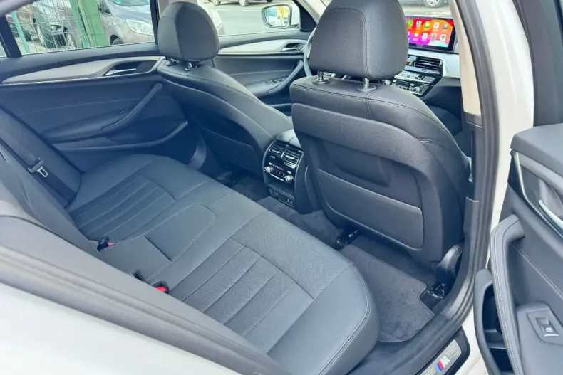 BMW 520 din 2022 cu 11.200 km - oferta BMW125904 - foto 17