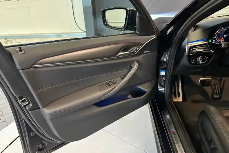 BMW 520 din 2022 cu 49.200 km - oferta BMW125905 - foto 24