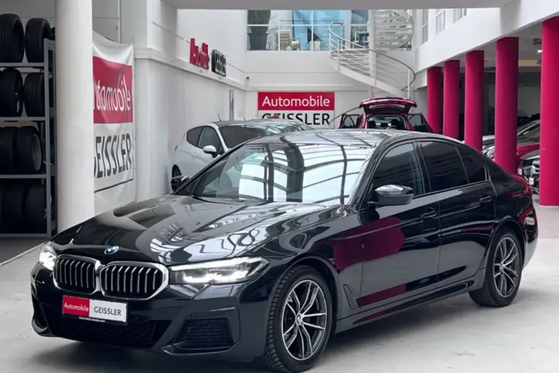 BMW 520 din 2022 cu 56.800 km - oferta BMW125906 - foto 1