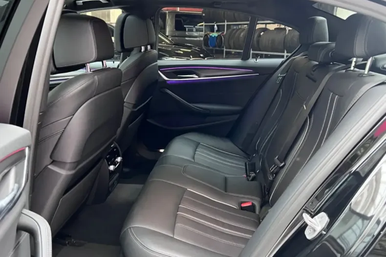 BMW 520 din 2022 cu 56.800 km - oferta BMW125906 - foto 10