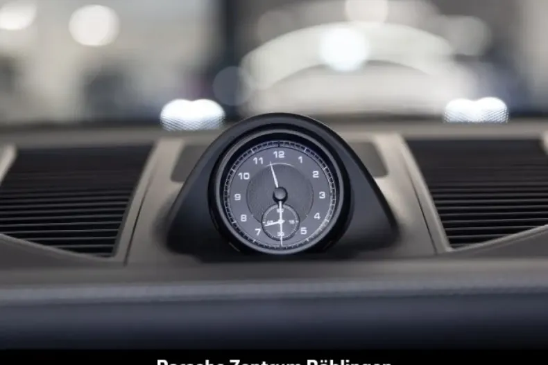 Porsche Macan din 2022 cu 20.200 km - oferta POR125907 - foto 24