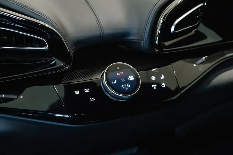 Ferrari Purosangue din 2024 cu 50 km - oferta FER125908 - foto 28