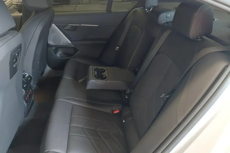 BMW 520 din 2023 cu 28.263 km - oferta BMW125911 - foto 7