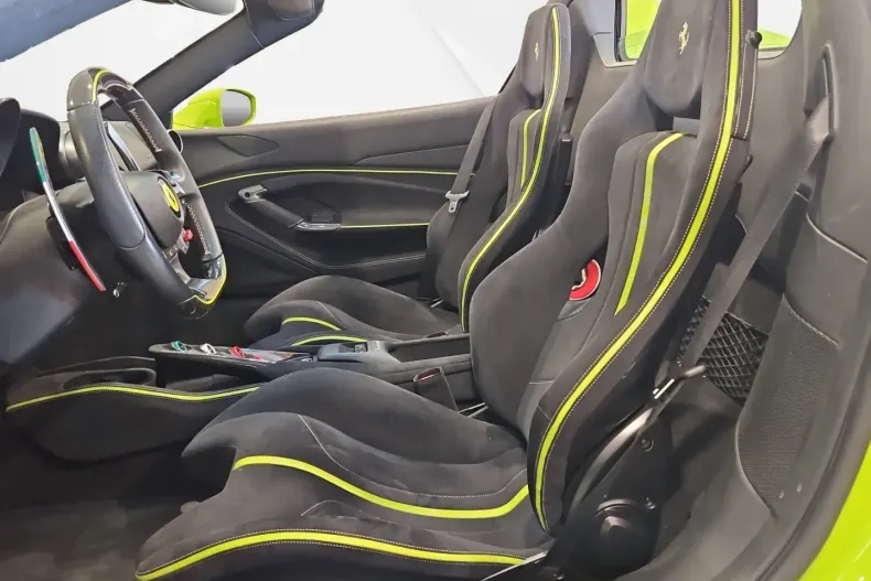 Ferrari F8 din 2022 cu 20.000 km - oferta FER125912 - foto 20