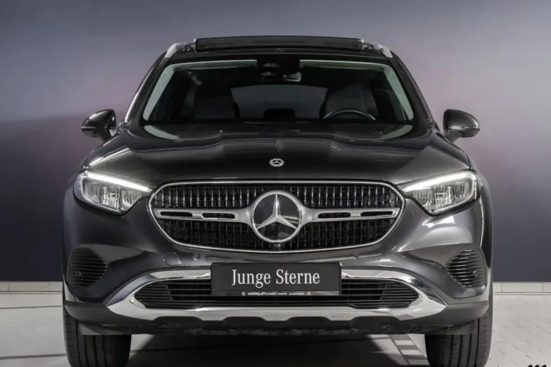 Mercedes-Benz GLC 200 din 2022 cu 11.871 km - oferta MER125914 - foto 3