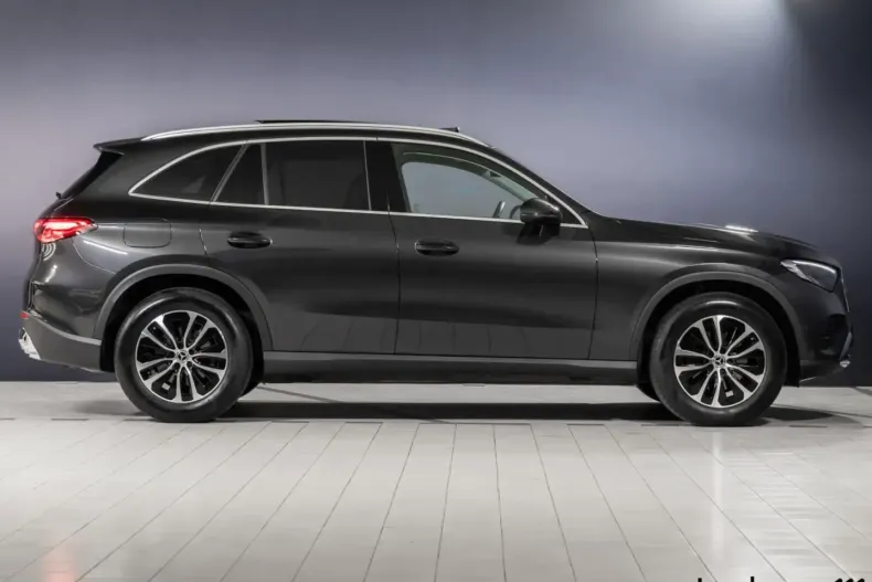 Mercedes-Benz GLC 200 din 2022 cu 11.871 km - oferta MER125914 - foto 6