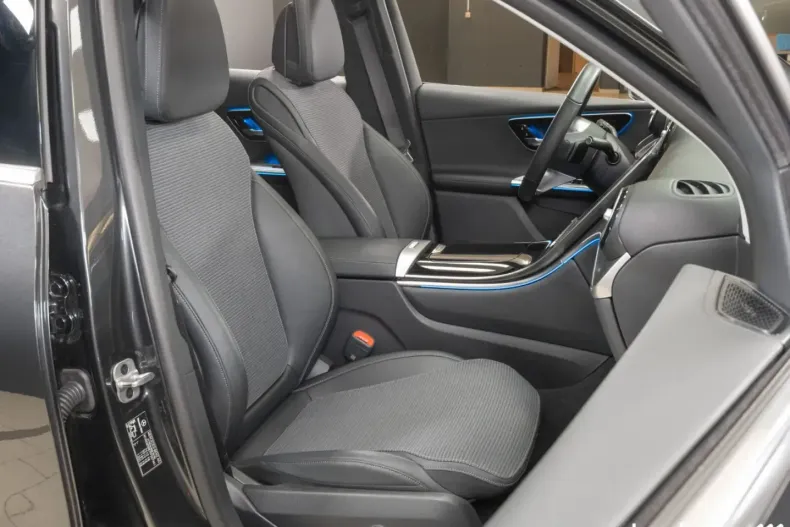 Mercedes-Benz GLC 200 din 2022 cu 11.871 km - oferta MER125914 - foto 15