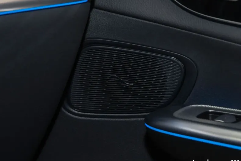 Mercedes-Benz GLC 200 din 2022 cu 11.871 km - oferta MER125914 - foto 24