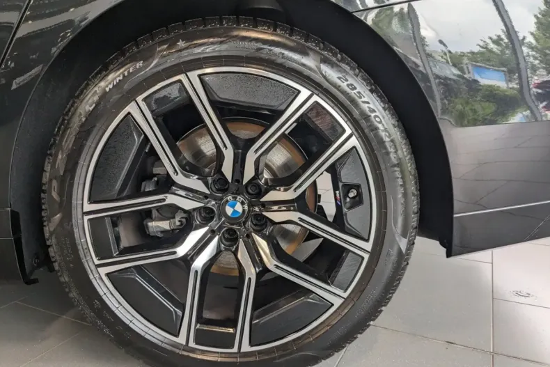 BMW 740 din 2023 cu 26.446 km - oferta BMW125917 - foto 8