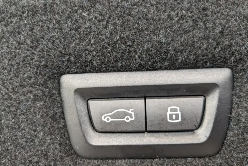 BMW 740 din 2023 cu 26.446 km - oferta BMW125917 - foto 20