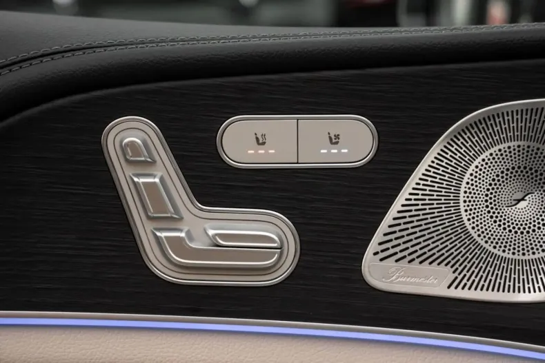 Mercedes-Benz GLE 400 din 2023 cu 9.800 km - oferta MER125918 - foto 12