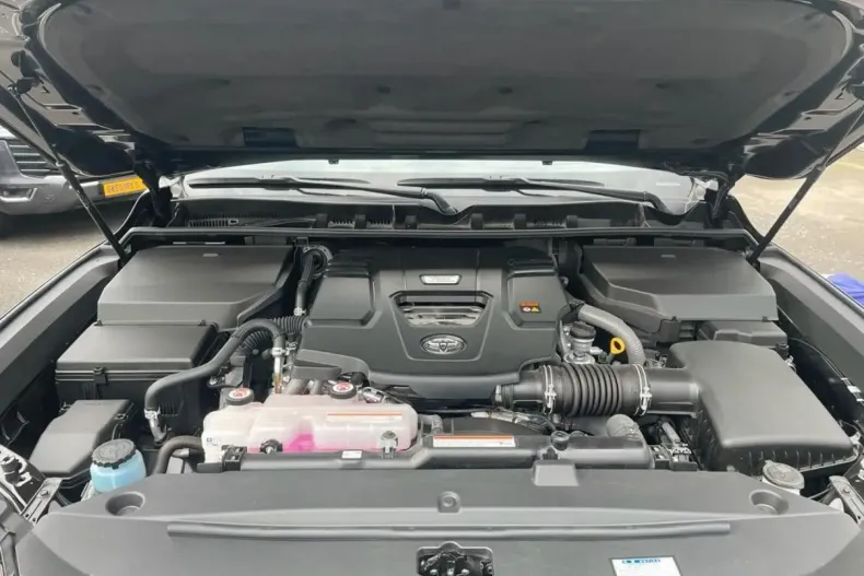 Toyota Land Cruiser din 2024 cu 10 km - oferta TOY125919 - foto 18