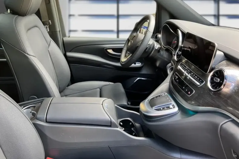 Mercedes-Benz EQV din 2023 cu 33.500 km - oferta MER125920 - foto 11