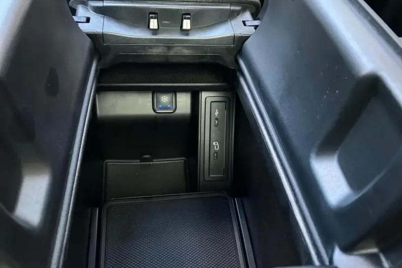 Mercedes-Benz EQV din 2023 cu 33.500 km - oferta MER125920 - foto 19