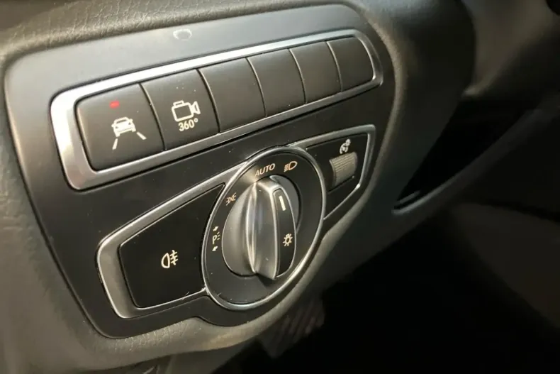 Mercedes-Benz EQV din 2023 cu 13.500 km - oferta MER125921 - foto 14