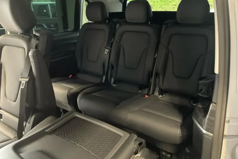 Mercedes-Benz EQV din 2023 cu 13.500 km - oferta MER125921 - foto 19