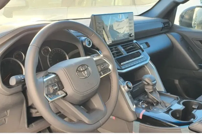 Toyota Land Cruiser din 2023 cu 10 km - oferta TOY125922 - foto 7