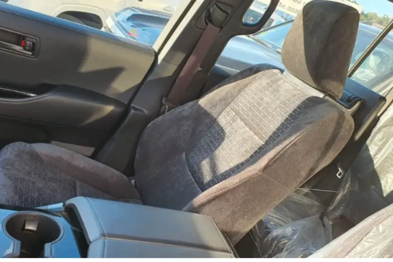 Toyota Land Cruiser din 2023 cu 10 km - oferta TOY125922 - foto 8