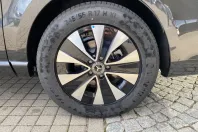 Mercedes-Benz EQV din 2022 cu 14.075 km - oferta MER125924 - foto 8