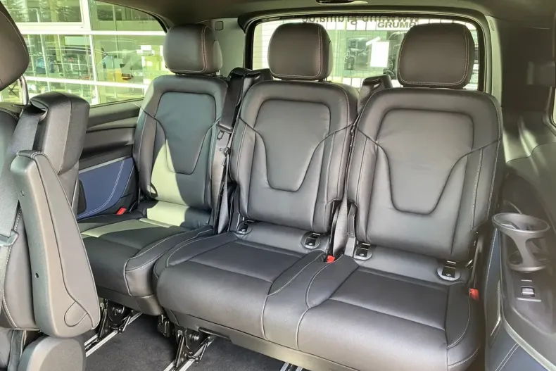 Mercedes-Benz EQV din 2022 cu 14.075 km - oferta MER125924 - foto 9