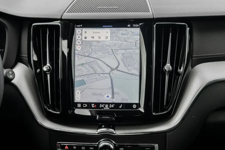 Volvo XC60 din 2023 cu 26.160 km - oferta VOL125925 - foto 8