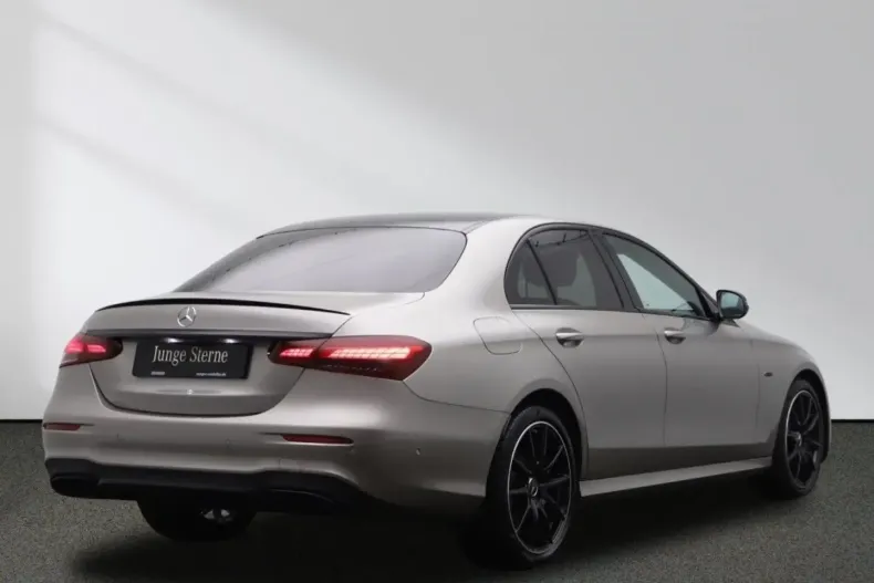 Mercedes-Benz E 220 din 2023 cu 21.000 km - oferta MER125929 - foto 3