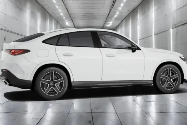 Mercedes-Benz GLC 220 din 2024 cu 9.900 km - oferta MER125930 - foto 8