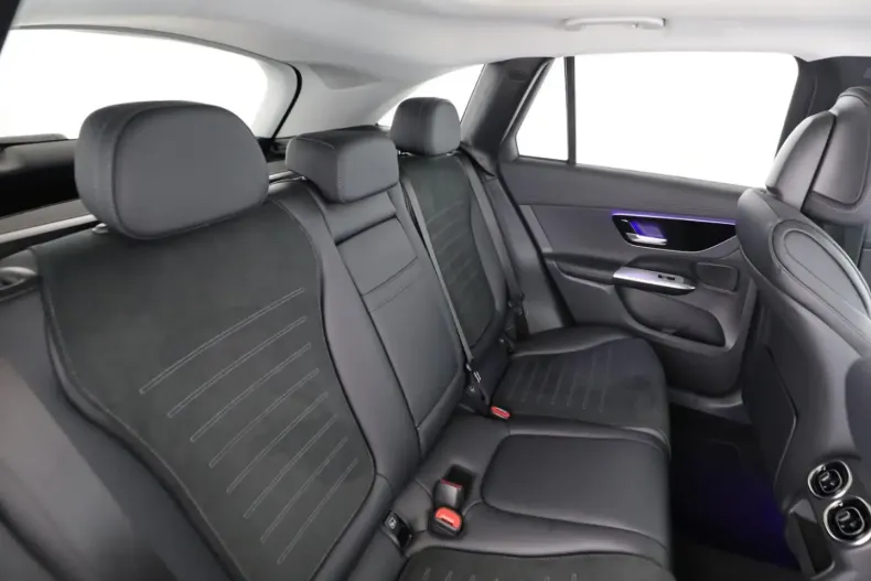 Mercedes-Benz GLC 300 din 2023 cu 15.000 km - oferta MER125931 - foto 11