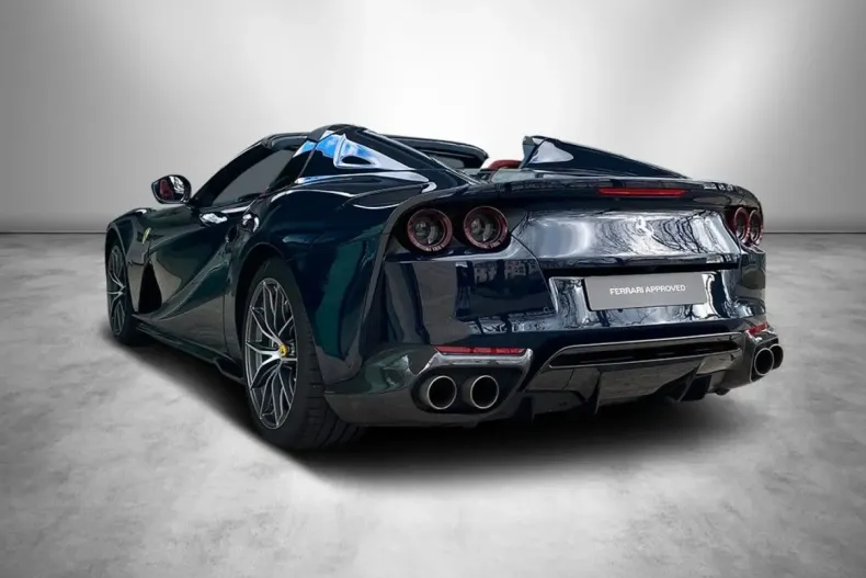 Ferrari 812 din 2022 cu 4.600 km - oferta FER125932 - foto 4