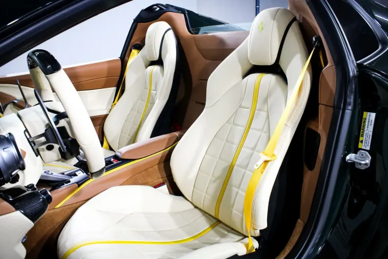 Ferrari 812 din 2023 cu 1.900 km - oferta FER125934 - foto 12