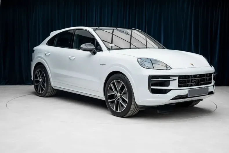 Porsche Cayenne din 2024 cu 5 km - oferta POR125935 - foto 3