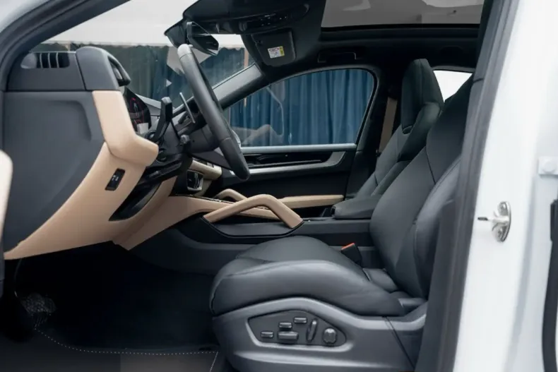 Porsche Cayenne din 2024 cu 5 km - oferta POR125935 - foto 14