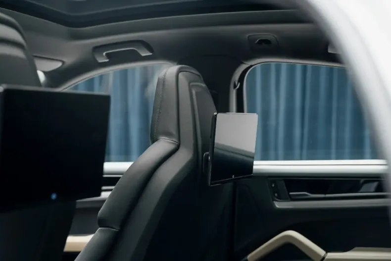 Porsche Cayenne din 2024 cu 5 km - oferta POR125935 - foto 24