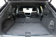 Volkswagen Touareg din 2021 cu 56.000 km - oferta VOL125938 - foto 20