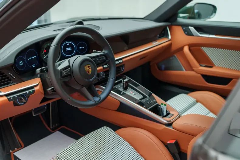 Porsche 992 din 2024 cu 23 km - oferta POR125939 - foto 11