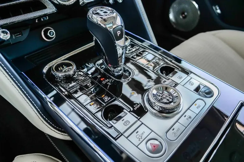 Bentley Flying Spur din 2023 cu 6.065 km - oferta BEN125942 - foto 19