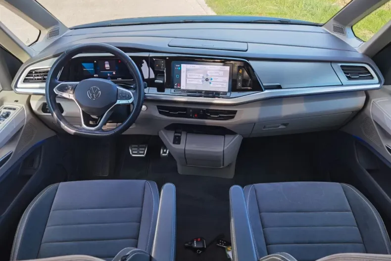 Volkswagen T7 Multivan din 2022 cu 27.550 km - oferta VOL125943 - foto 9