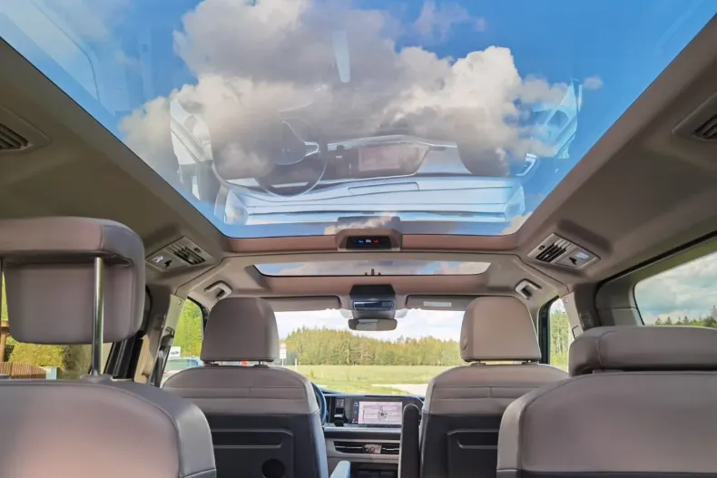 Volkswagen T7 Multivan din 2022 cu 27.550 km - oferta VOL125943 - foto 12