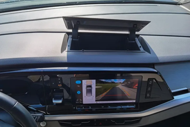 Volkswagen T7 Multivan din 2022 cu 27.550 km - oferta VOL125943 - foto 16