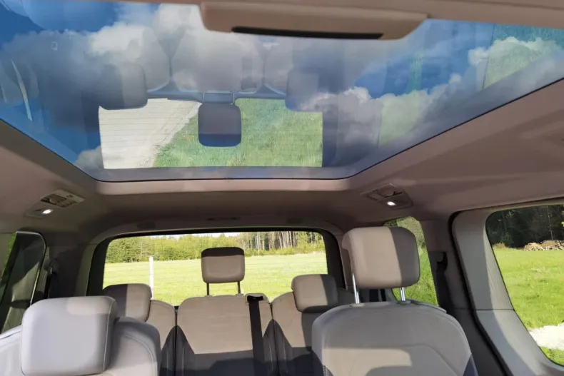 Volkswagen T7 Multivan din 2022 cu 27.550 km - oferta VOL125943 - foto 20