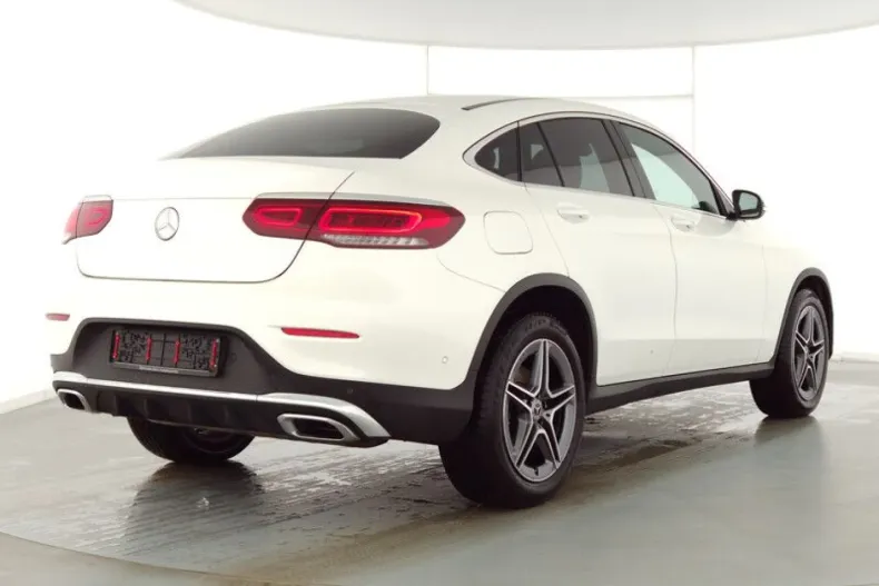 Mercedes-Benz GLC 200 din 2022 cu 16.733 km - oferta MER125944 - foto 3