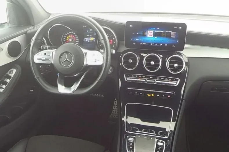 Mercedes-Benz GLC 200 din 2022 cu 16.733 km - oferta MER125944 - foto 5