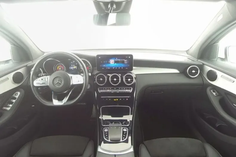 Mercedes-Benz GLC 200 din 2022 cu 16.733 km - oferta MER125944 - foto 7